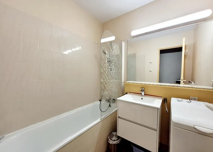 - T2 Alcove - 4 Pers - Parking - Loggia - Ascenseur - 1 Etoile - Fr-1-794-119